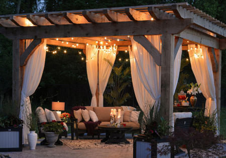 Tips for Turning Your Backyard Into a Summer Destination